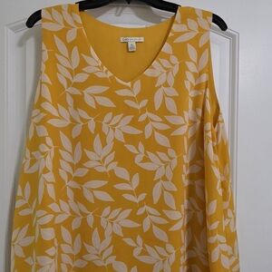 Cato Mustard V-Neck Top with White Leaf Pattern